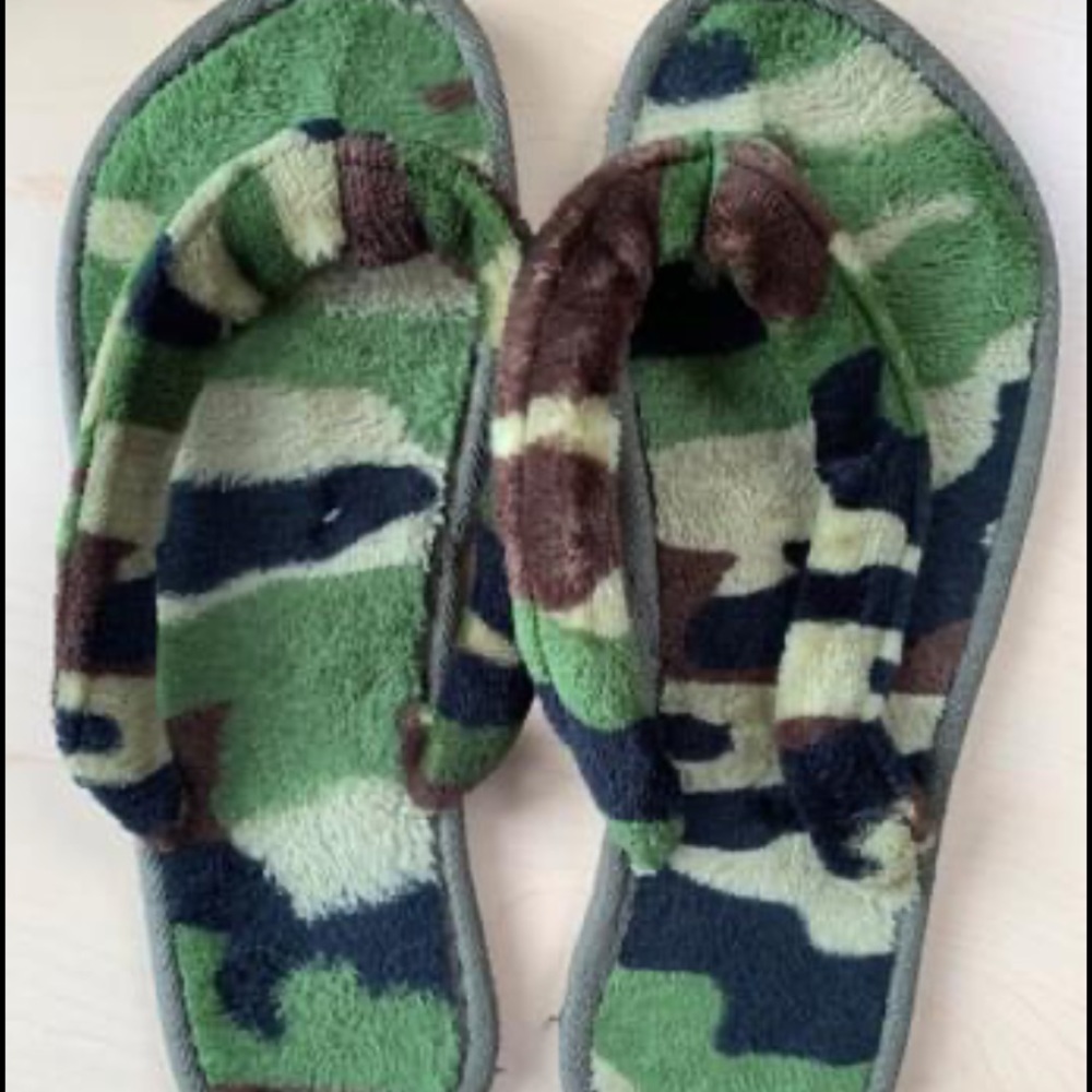 Fuzzy flip flops